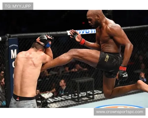 乔恩·琼斯今天又炸场了？这生活比赛场还精彩吧！