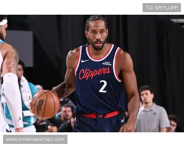 伦纳德利用挡拆拉开空间提效显著，关键时刻得分占比提升