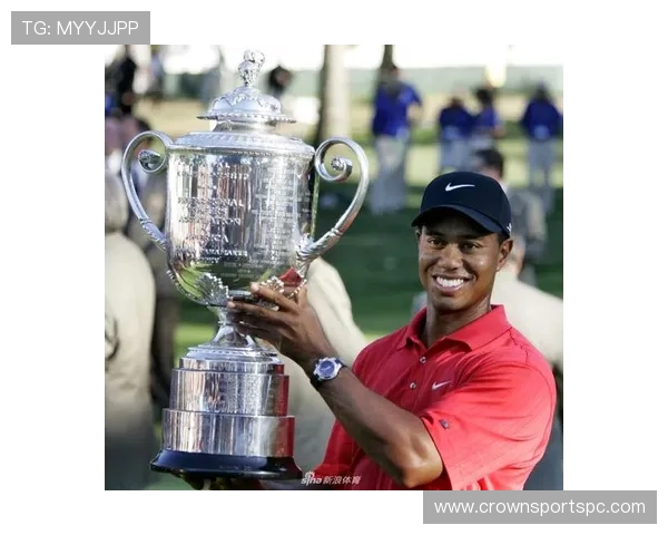 泰格·伍兹的私人飞机里程，够我绕地球飞十圈了