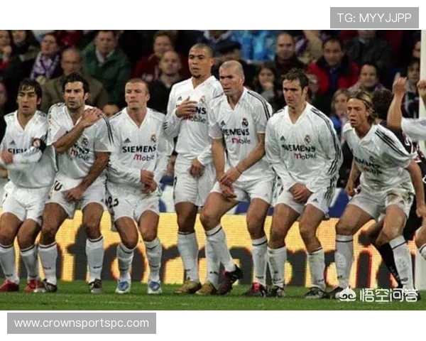 人墙规则：防守方排人墙时必须距离球至少9.15米，否则裁判可判重踢任意球