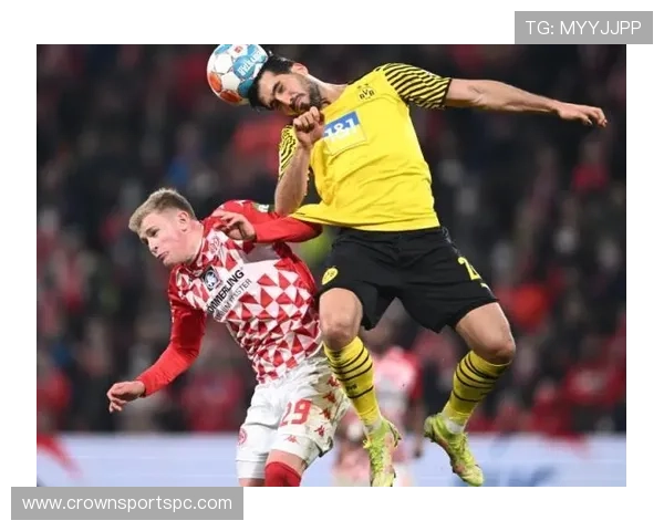 多特防线表现持续不稳：稳定性问题对竞争格局形成影响