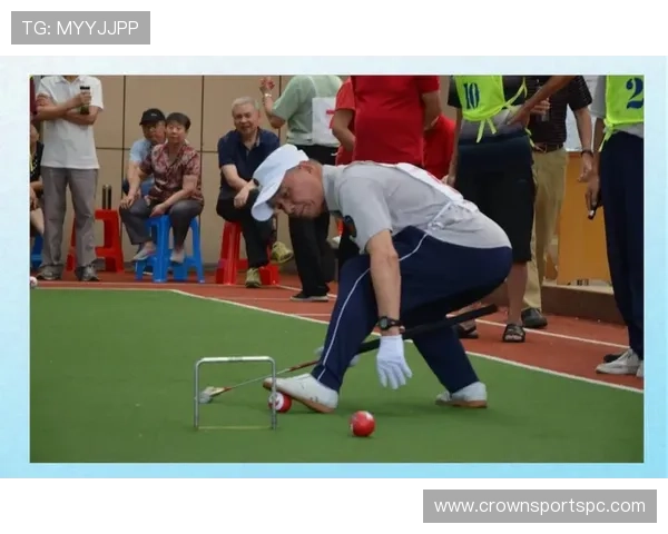 开球规则：球何时算已开出与再次触球判罚要点