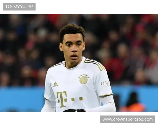 穆西亚拉的盘带丝滑感从何而来